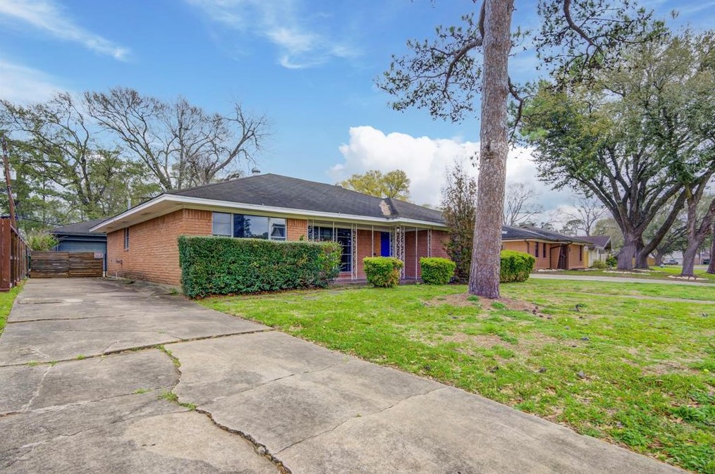 2127 Sieber Dr, Houston, TX 77017