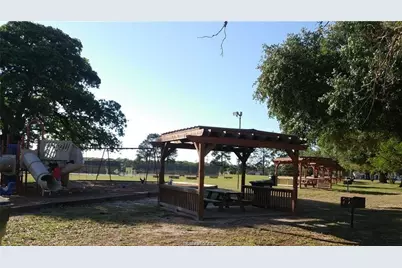 Lot 18 Jamaica, Hilltop Lakes, TX 77871 - Photo 10