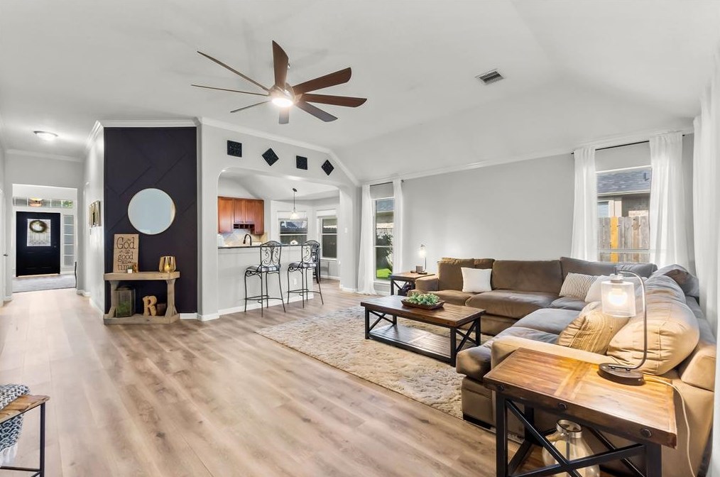 2223 Lazy Trl Path Ct, Spring TX 77373-7669 exterior