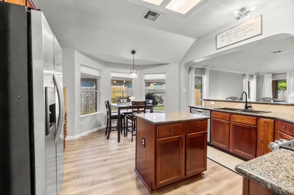 2223 Lazy Trl Path Ct, Spring TX 77373-7669 exterior