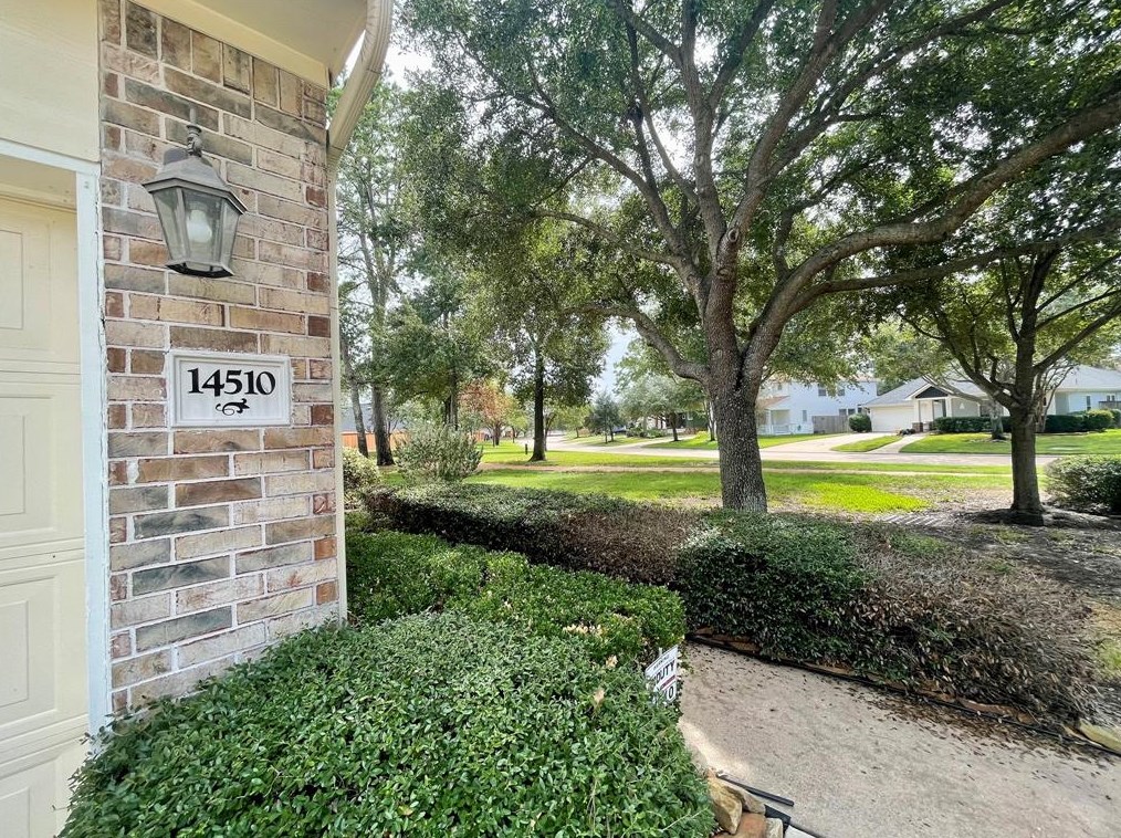 14510 Gleaming Rose Dr, Cypress, TX 77429-4227