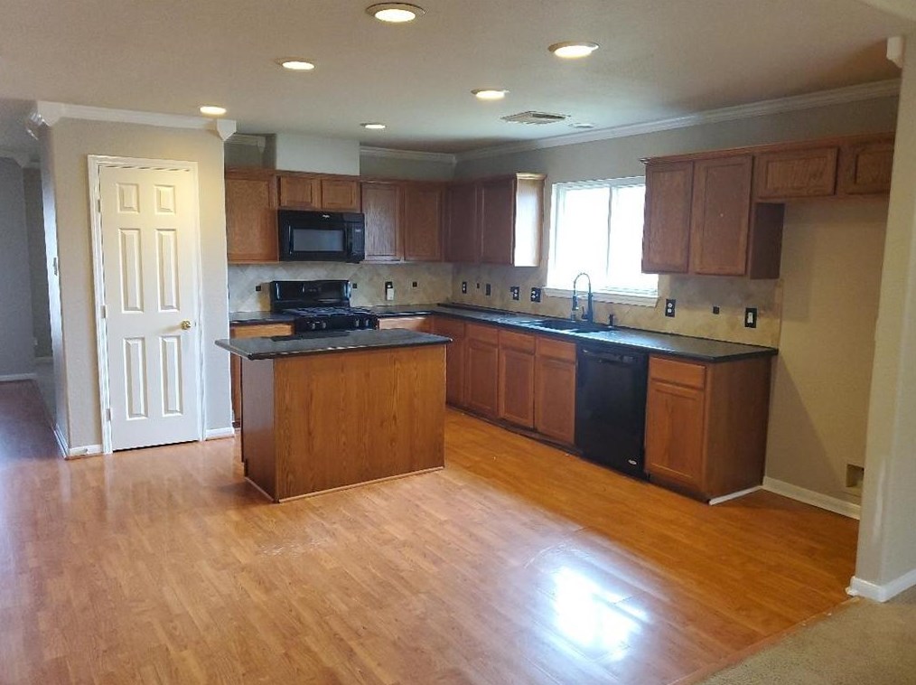 3162 Crossout Ct, Spring TX  77373-5892 exterior