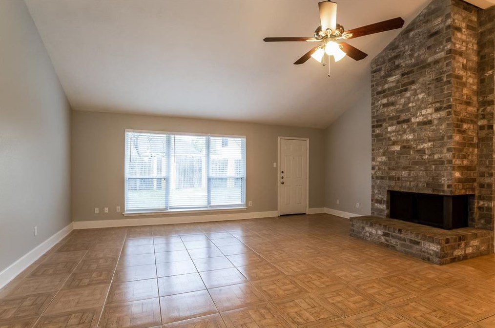 7227 Dogwood Trail Dr, Humble, TX 77346
