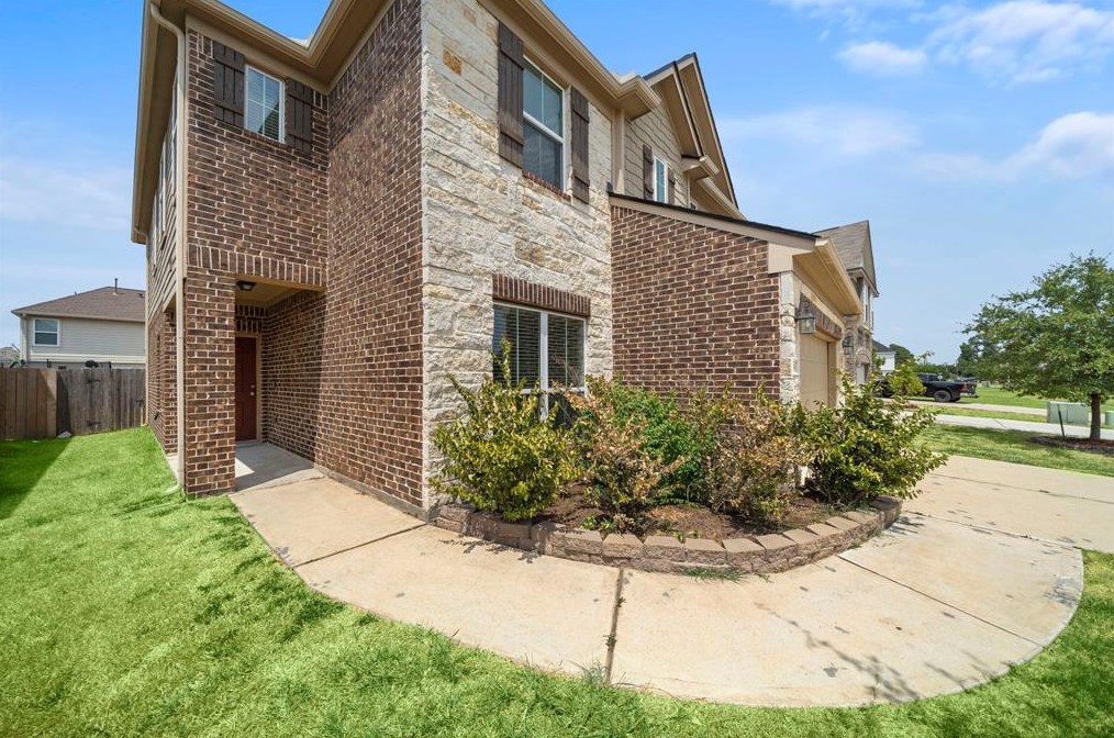 16856 Tableland Trail, Conroe, TX 77385