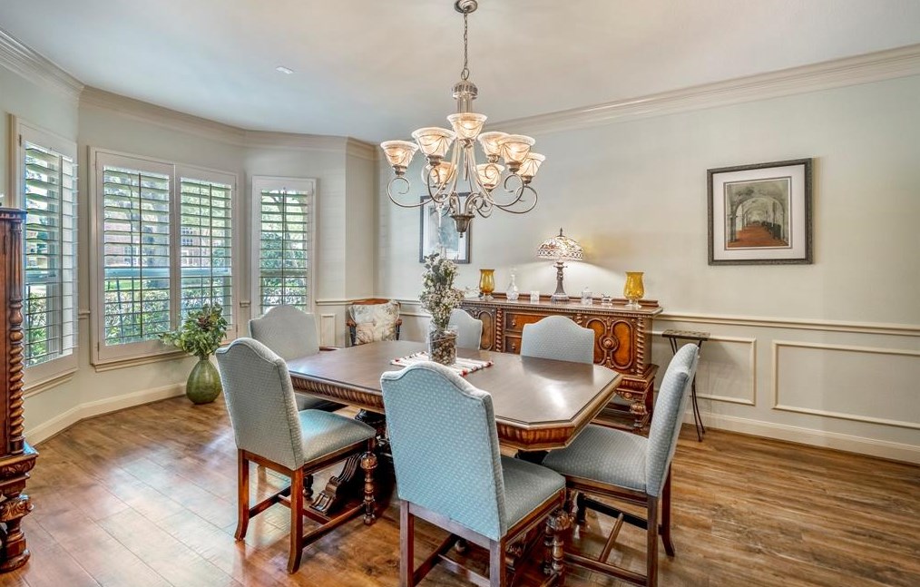 10215 Earlington Mnr Dr, Spring TX 77379-7463 exterior