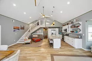 219 Bora Bora Dr, Tiki Island, TX 77554 - Photo 6