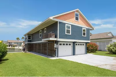 219 Bora Bora Drive, Tiki Island, TX 77554 - Photo 2