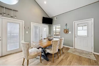 219 Bora Bora Drive, Tiki Island, TX 77554 - Photo 4