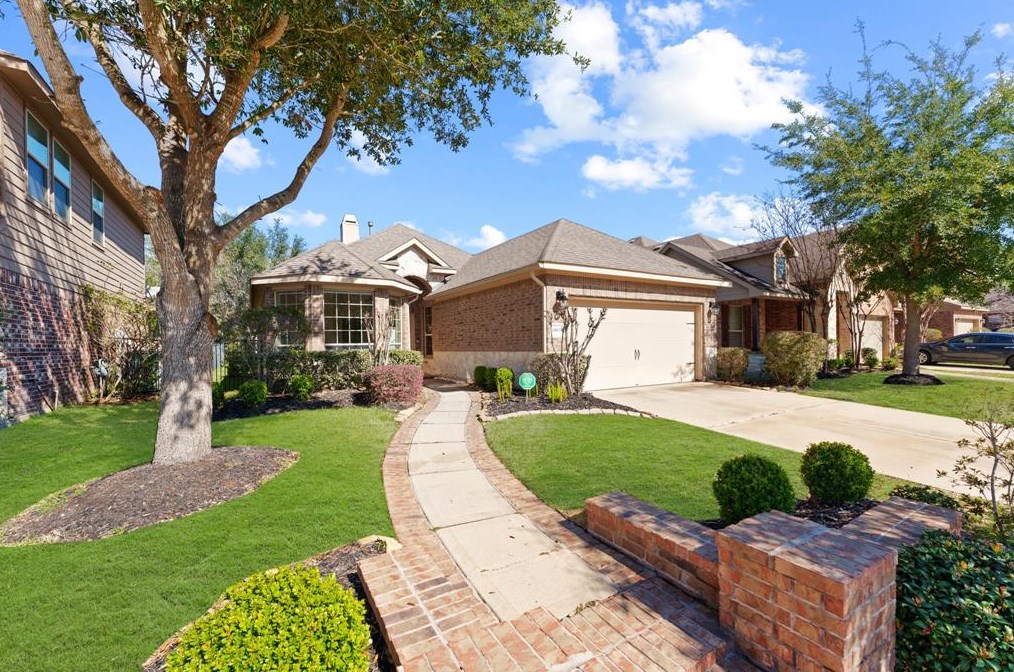 18834 Cove Pointe Dr, Cypress, TX 77433-3388