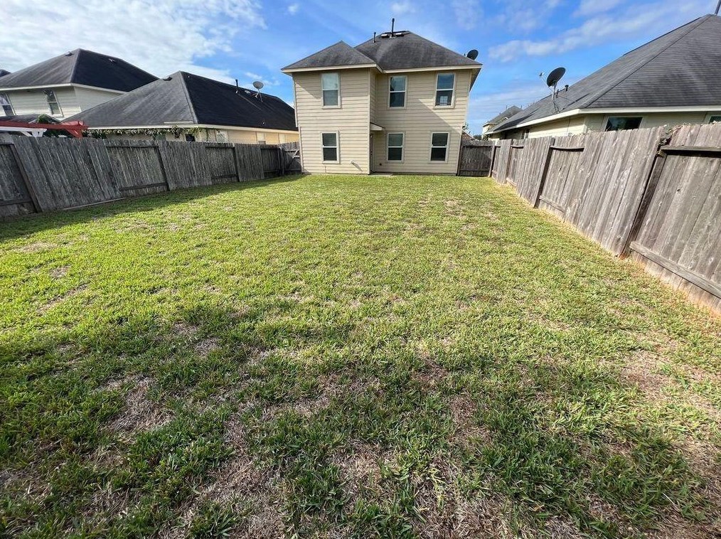 16442 Noble Mdw Ln, Houston TX  77073-6279 exterior