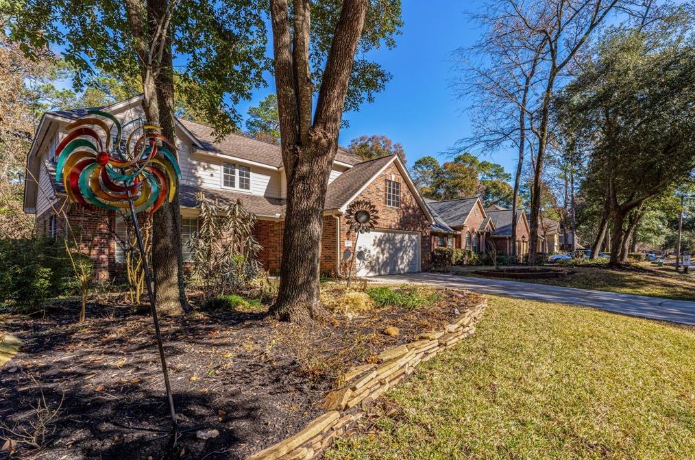 182 N Wimberly Way, Conroe, TX 77385