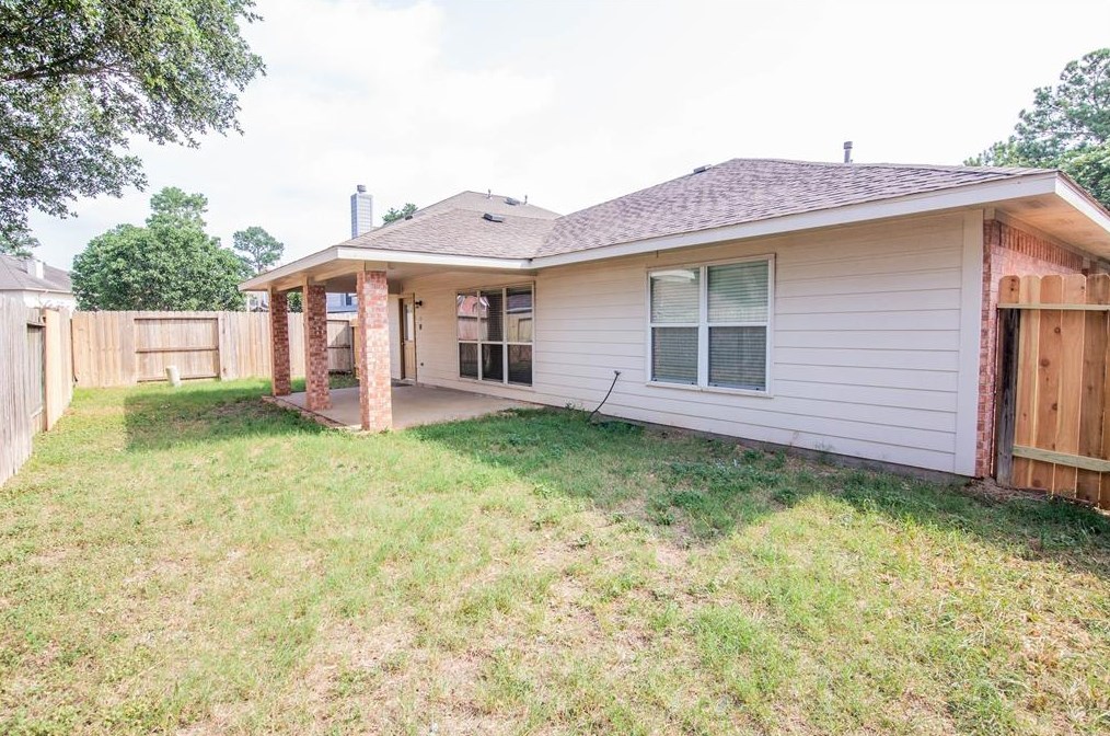 19619 Nara Vista Dr, Tomball, TX 77377