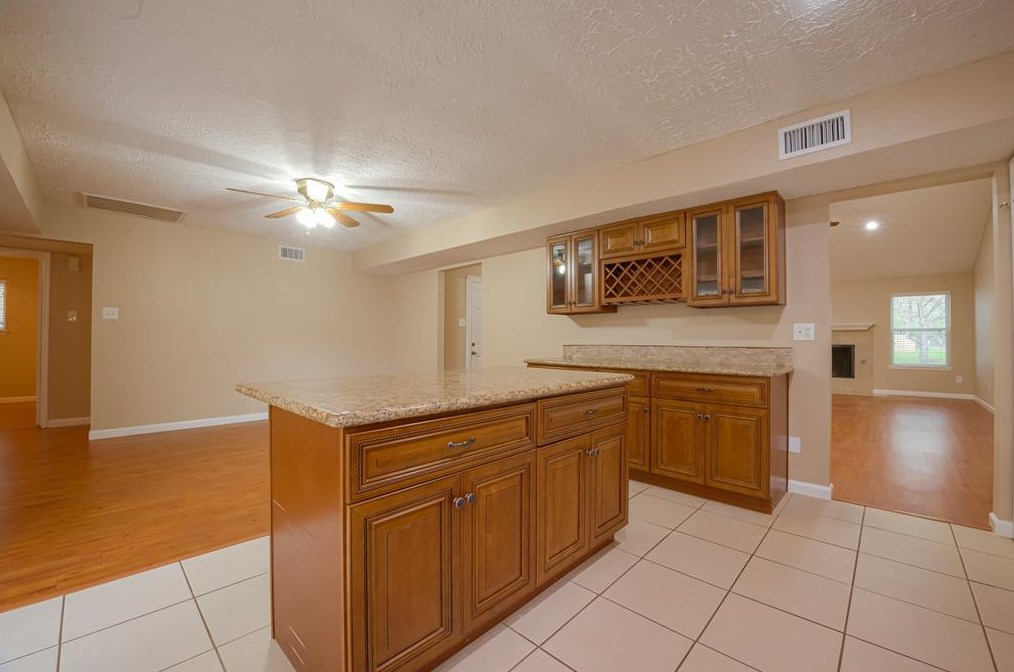 2003 Steamboat Run, Sugar Land TX 77478-4321 exterior