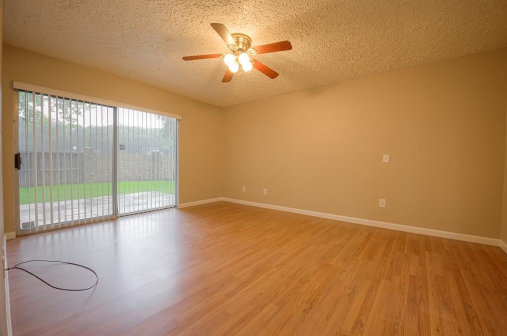 2003 Steamboat Run, Sugar Land TX 77478-4321 exterior