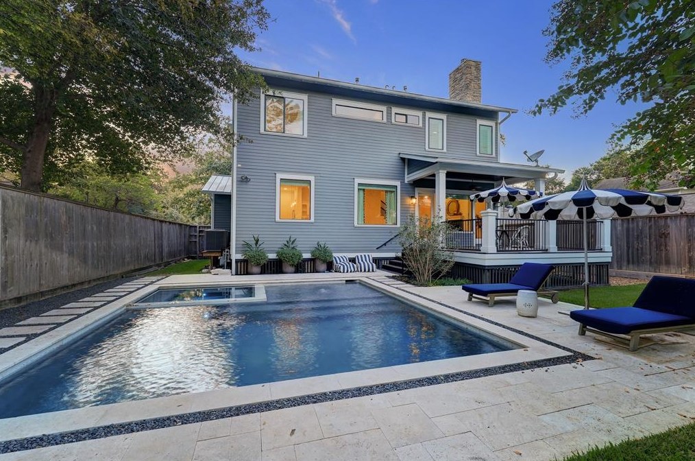 1218 Bay Oaks Rd, Houston, TX 77008-6418