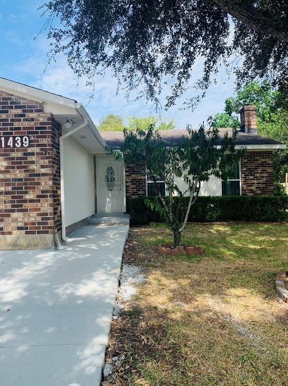 11439 Sageglen Dr, Houston, TX 77089