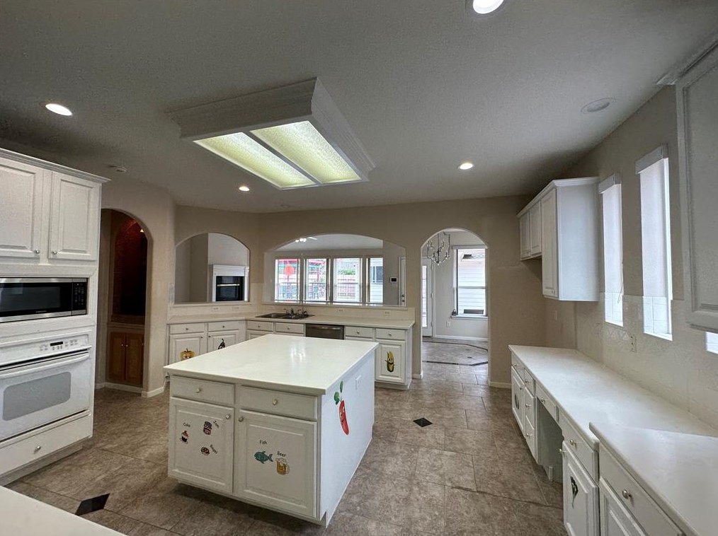 3902 Breaux Bridge Ln, Sugar Land TX  77479-4161 exterior