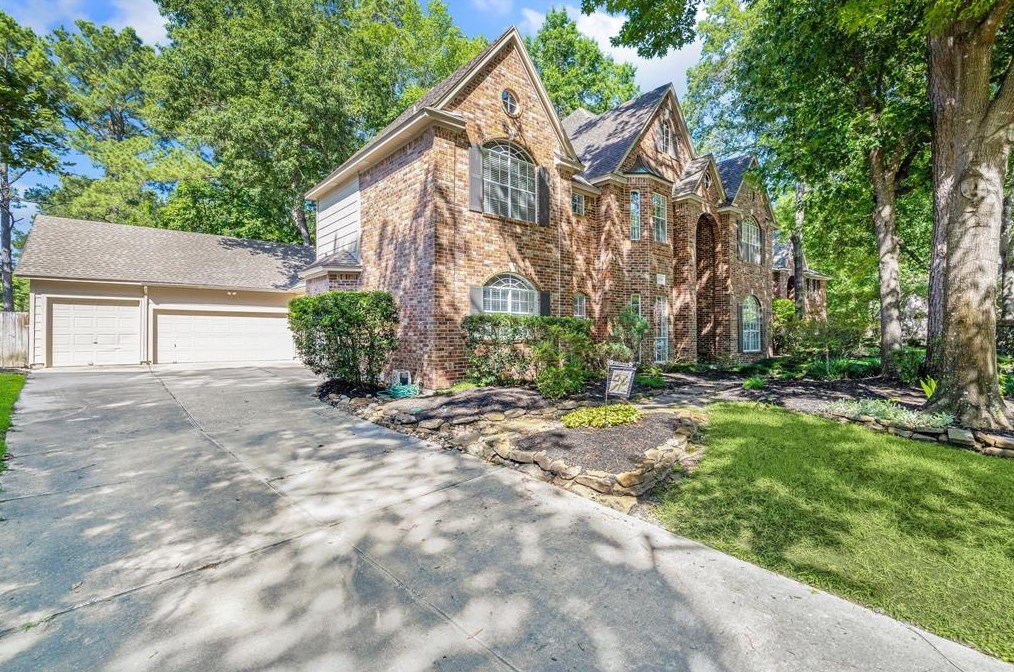 2710 Evergreen Cliff Trl, Humble, TX 77345-1858