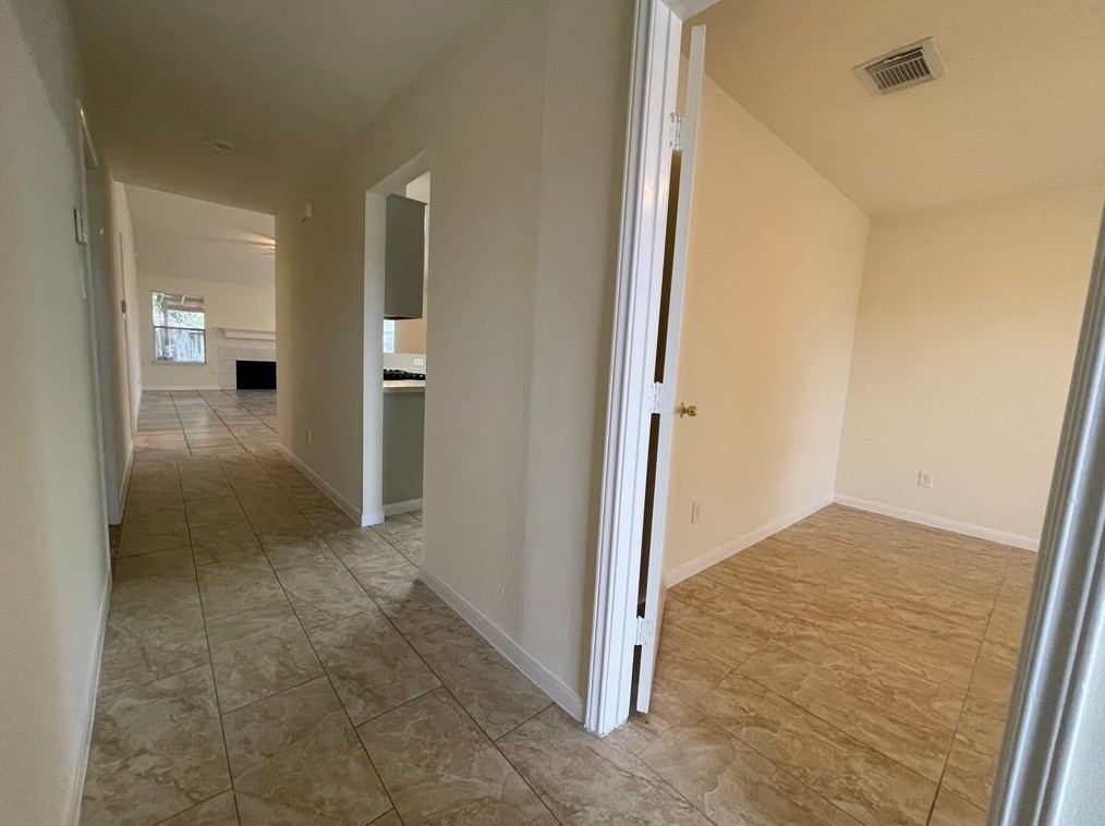 11806 Alex Ln, Houston, TX 77071