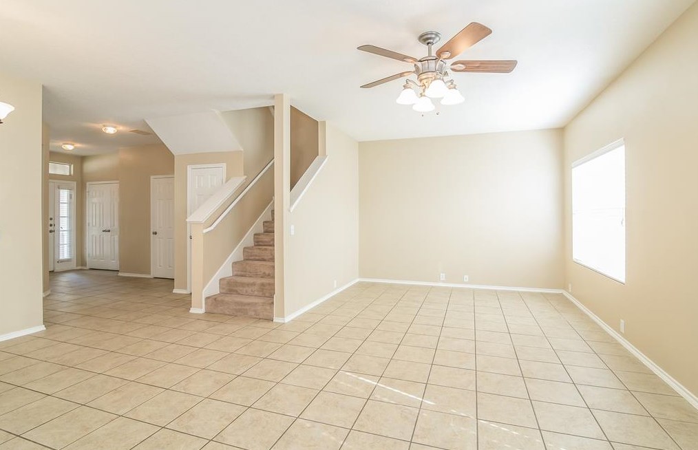 18939 Lyford Dr, Katy, TX 77449-8566