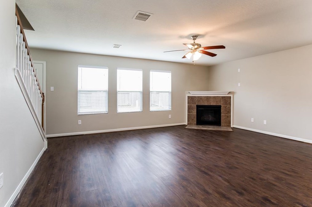 11719 Downey Violet Ln, Houston, TX 77044