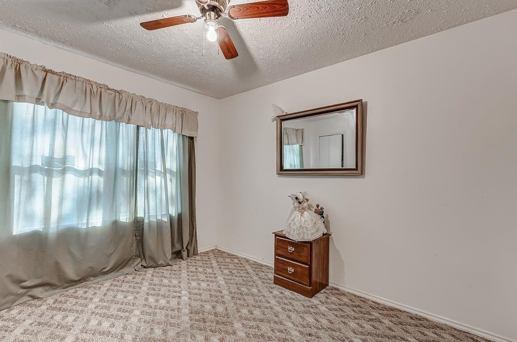 6926 Peyton St, Houston TX  77028-5017 exterior