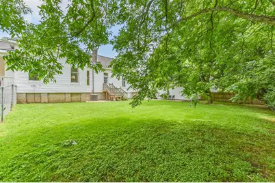 612 S Day Street, Brenham, TX 77833 - Photo 8