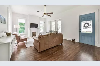 612 S Day Street, Brenham, TX 77833 - Photo 10