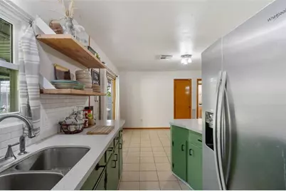 313 Ellen Drive, Deer Park, TX 77536 - Photo 6