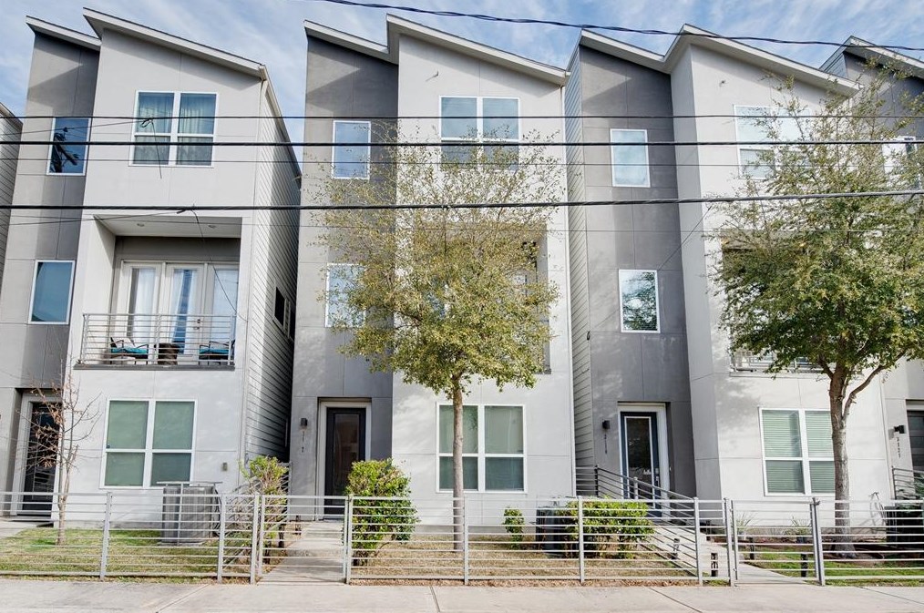 3117 Gillespie St, Houston, TX 77020