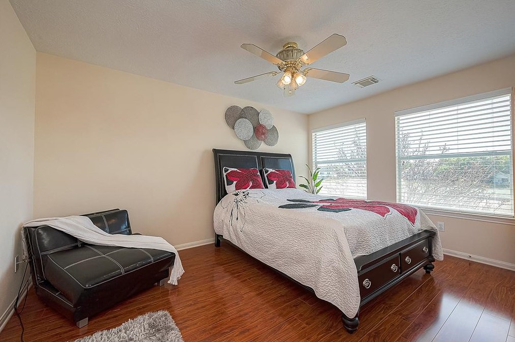 12315 Shadow Cv Dr, Houston TX  77082-2502 exterior