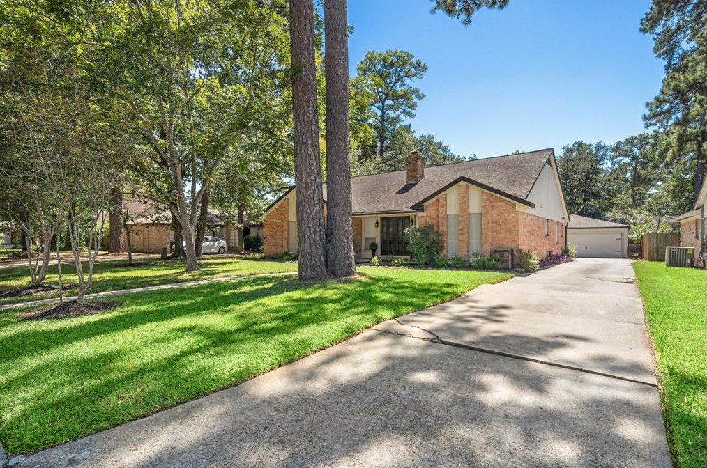 22711 Earlmist Dr, Spring, TX 77373-6408