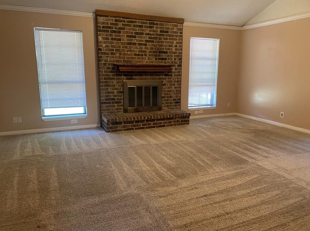 606 Dogwood St, Richwood TX  77566-4340 exterior