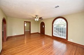 824 32nd St, Houston, TX 77018-7504