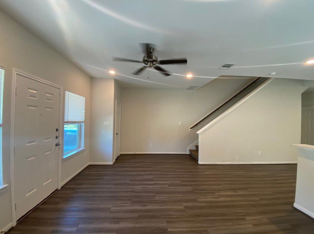 787 Fair St #b, Houston, TX 77088