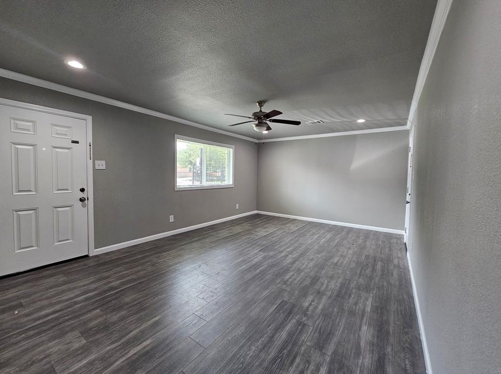 221 Caylor St #a, Houston, TX 77011