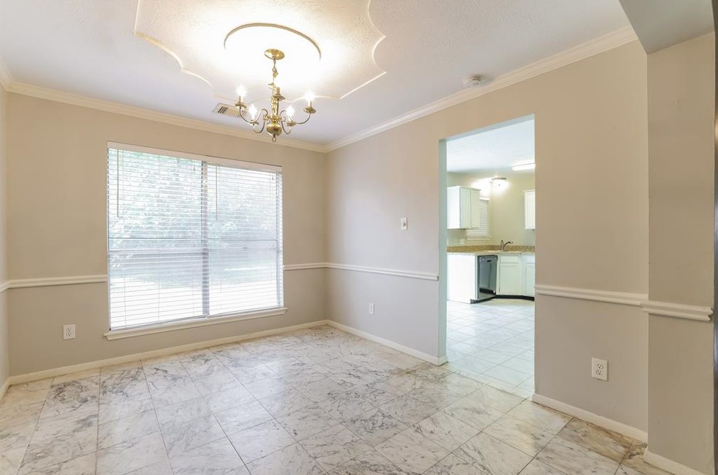 12014 Kleinmeadow Dr, Houston TX  77066-4723 exterior