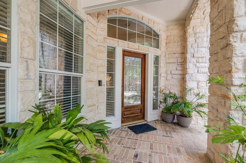 5722 Ballina Canyon Ln, Houston TX  77041-5789 exterior