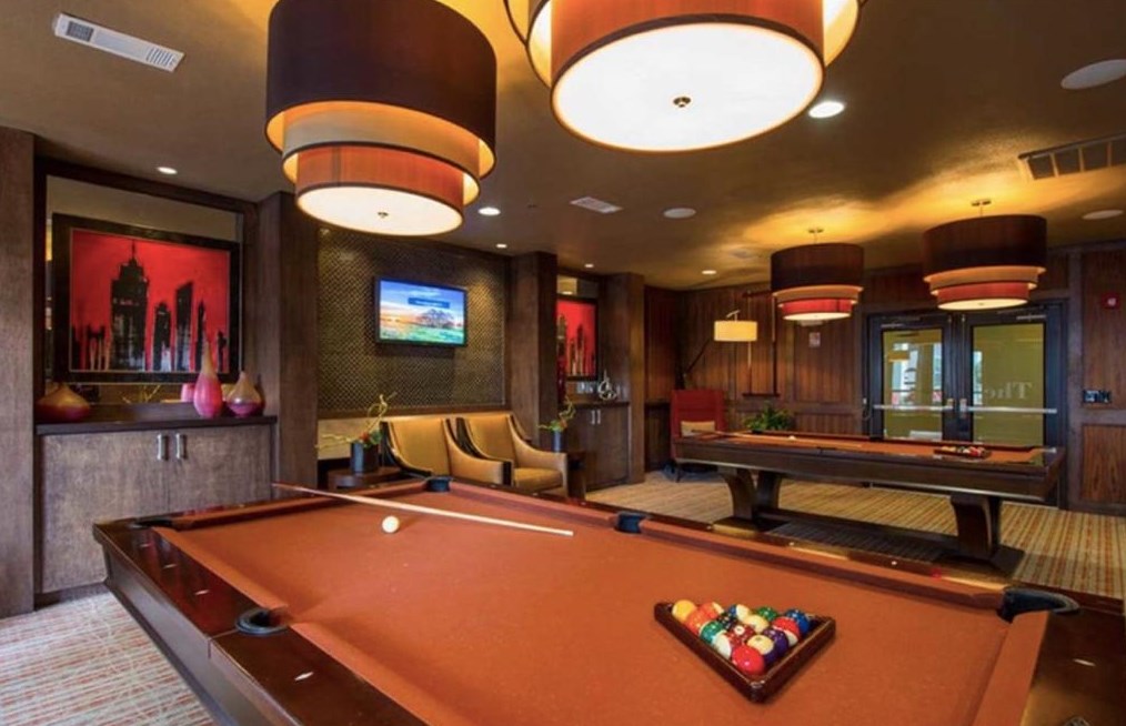 3333 Weslayan St, Houston TX  77027-6359 exterior