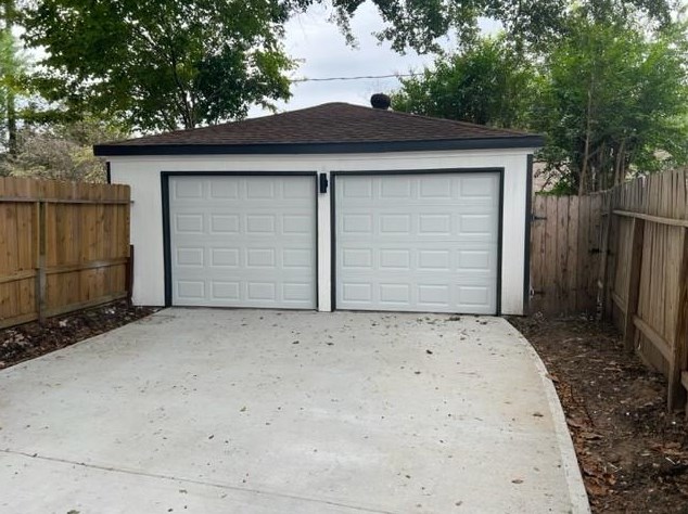 6211 Dumfries Dr, Houston TX  77096-4602 exterior