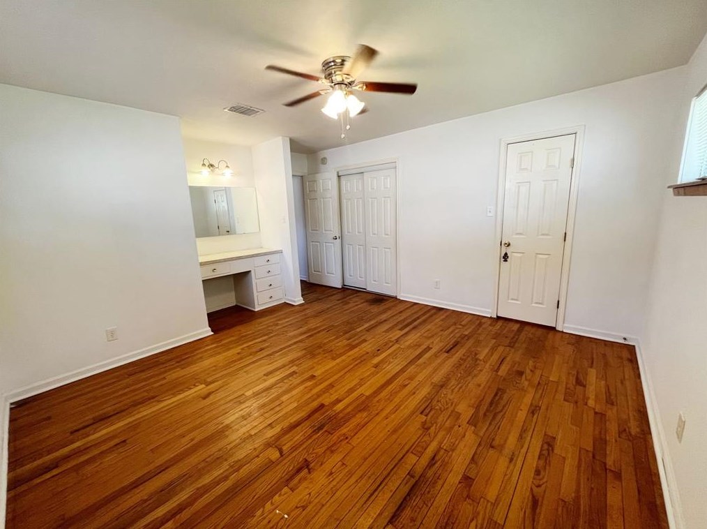 6922 Finch St, Houston TX  77028-3007 exterior