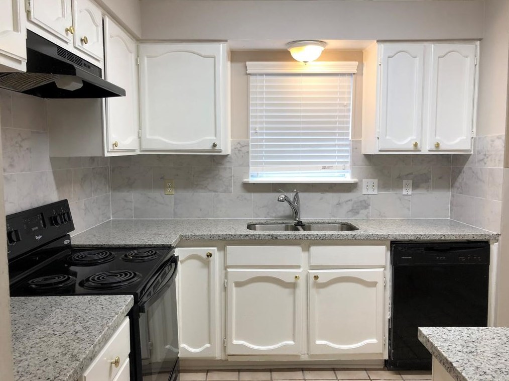 7231 Daylight Ln, Houston, TX 77095