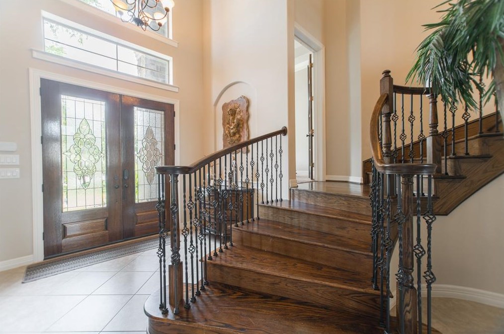 11 Tiburon Ct, Spring TX  77389-4992 exterior