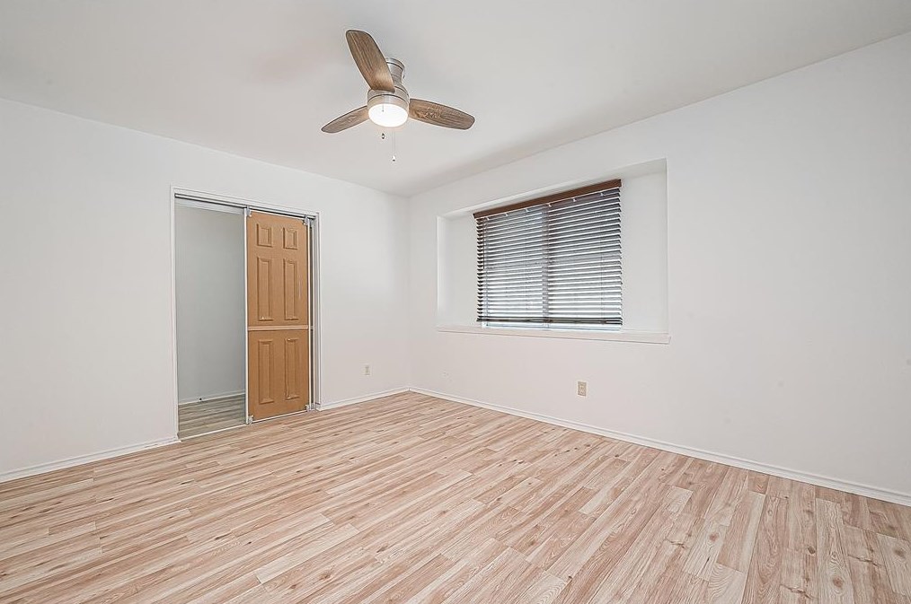 11431 Hillcroft St, Houston, TX 77035