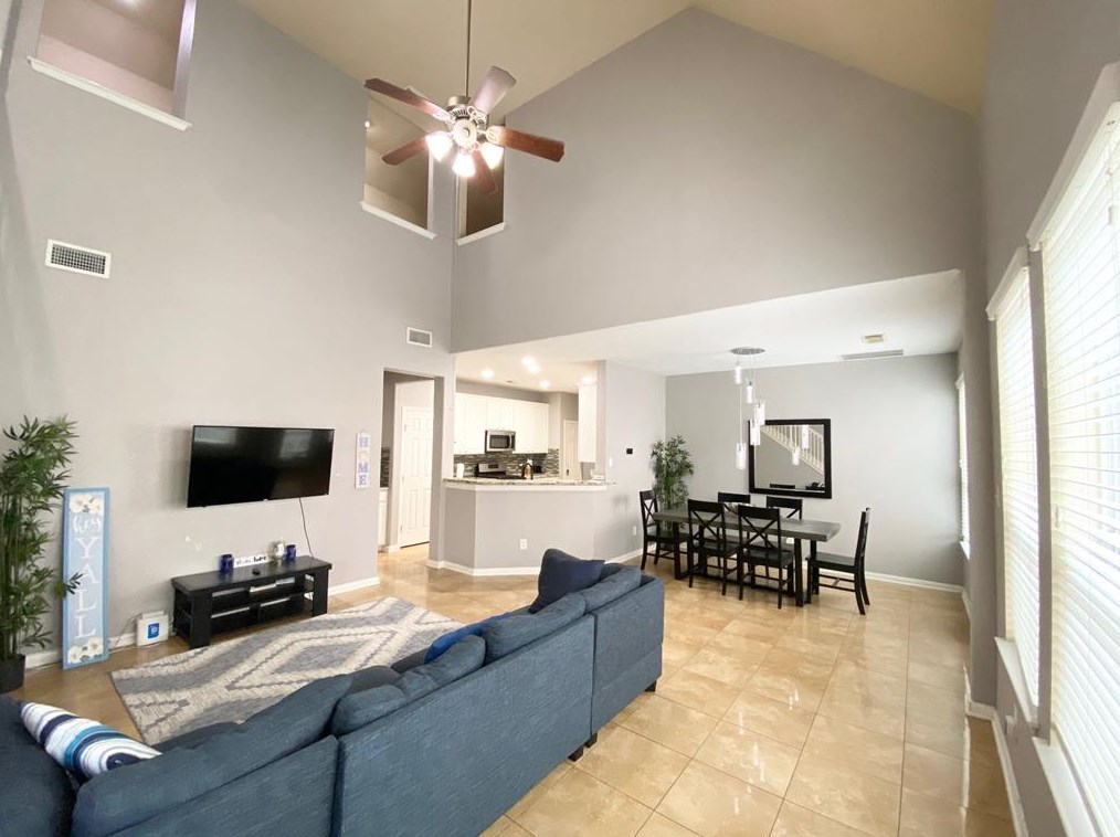 7407 Golden Star Dr, Houston, TX 77083-6921