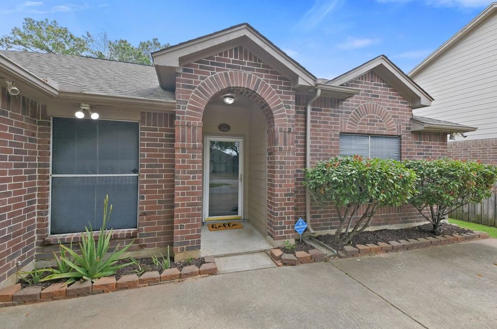 18202 Drum Heller Ln, Tomball, TX 77377