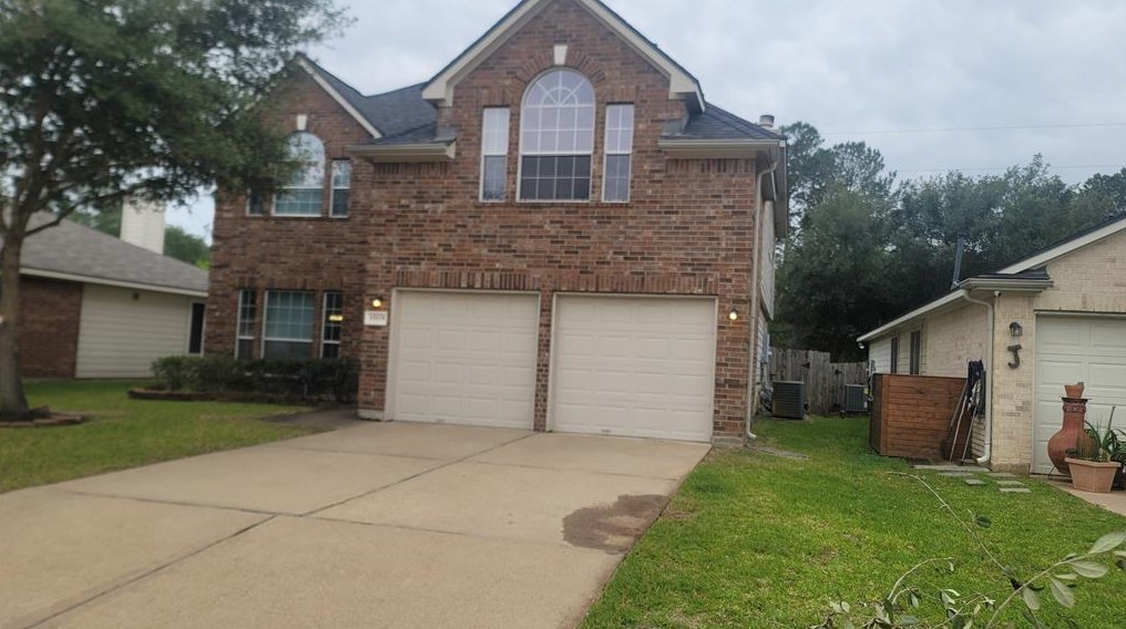 15519 Forest Creek Farms Dr, Cypress TX  77429-4431 exterior