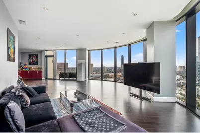 1409 Post Oak Boulevard #1804, Houston, TX 77056 - Photo 12