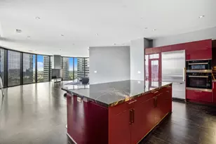 1409 Post Oak Blvd, Houston, TX 77056 - Photo 2