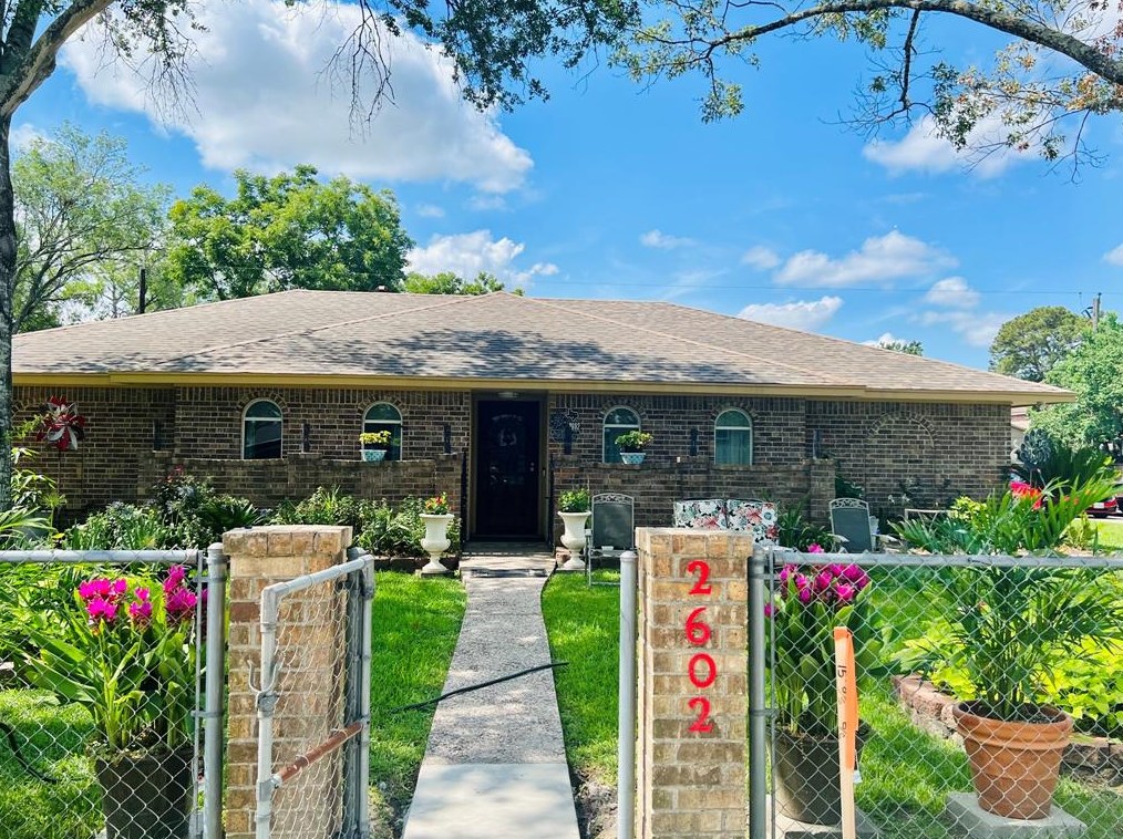 2602 Bluerock St, Houston, TX 77039